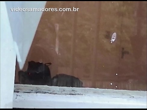 ❤️ Bărbat excitat care își privește prietena cu un alt tip, înregistrând un video de sex fără a deranja cuplul ️❌  at us ro.xxxwow-net.ru ❤